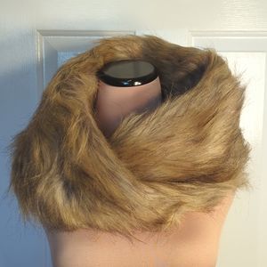 Donna Slayer's Faux Fur Infinity Scarf NWT